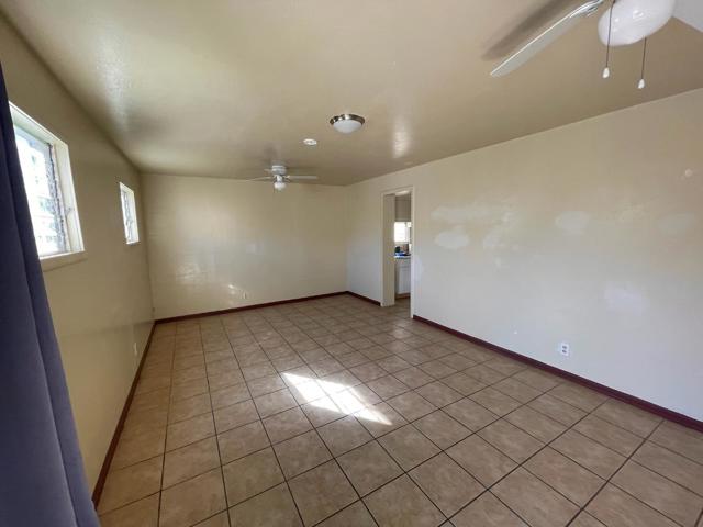 510 Bassett Street, King City CA: https://media.crmls.org/mediaz/38edc565-bb24-48bc-87ac-6c7fbec0761e.jpg