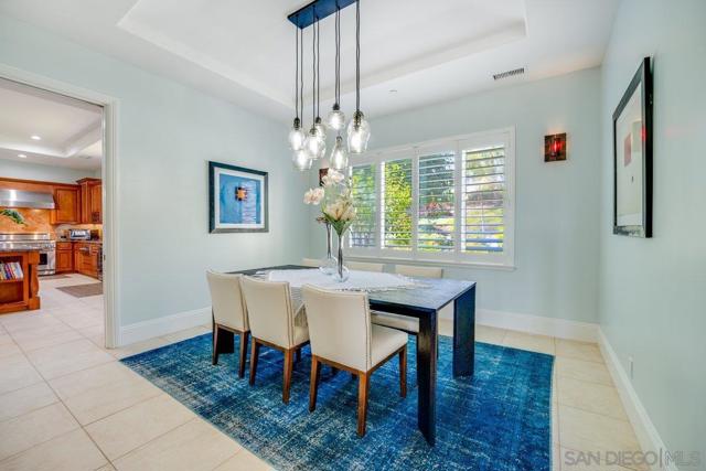 2860 Via Rancheros Way, Fallbrook CA: https://media.crmls.org/mediaz/38edc627-4ebb-41da-b02f-2a0933478093.jpg