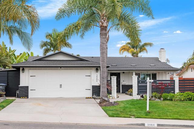 3984 Scott Dr., Carlsbad CA: https://media.crmls.org/mediaz/38edff53-3297-4e03-8a8b-176daa35837d.jpg