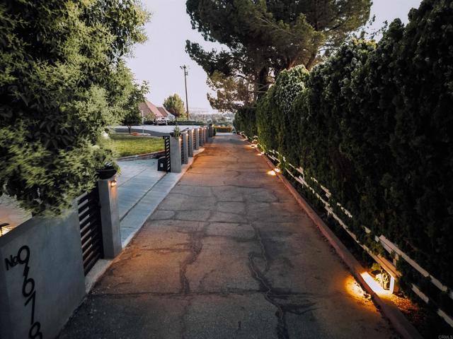 Image 35 of 40 For 9678 Avenida San Timoteo Road