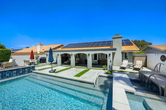 31465 Whispering Palms Trail, Cathedral City CA: https://media.crmls.org/mediaz/38ef1e76-1c1b-4a9f-bf5d-f5332eee322e.jpg