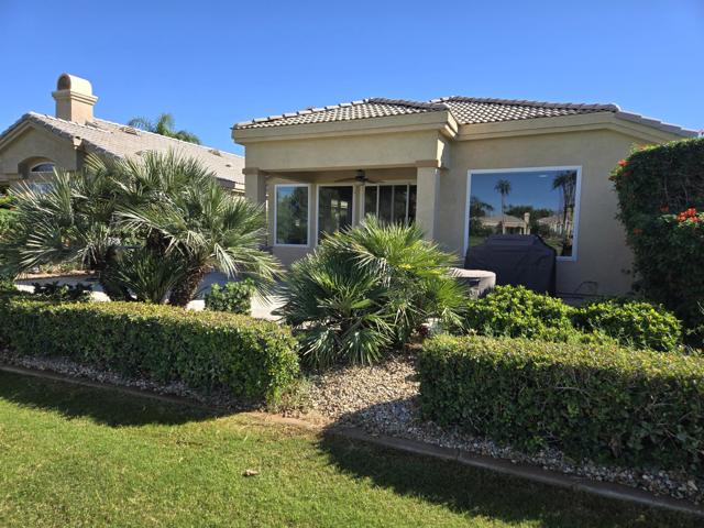 67634 S Laguna Drive, Cathedral City CA: https://media.crmls.org/mediaz/38f0331a-4019-463e-b8a4-084ca758e875.jpg