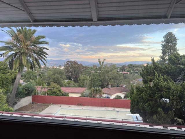 874 Hacienda Drive, El Cajon CA: https://media.crmls.org/mediaz/38f034cf-e94c-48d3-b26d-f8702f7c358c.jpg