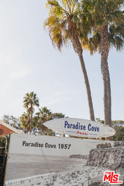43 Paradise Cove Road, Malibu CA: https://media.crmls.org/mediaz/38f1221c-a28e-42ed-8e36-52b93c8281b6.jpg