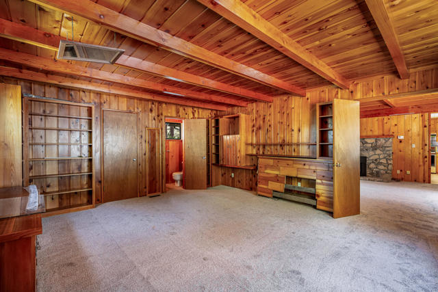 52551 Pine Ridge Road, Idyllwild CA: https://media.crmls.org/mediaz/38f12b61-6100-43c3-88a2-b0e1068dceef.jpg