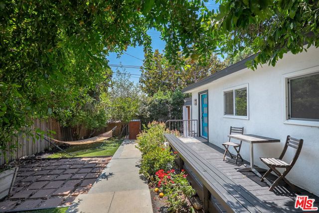 3501 N Figueroa Street, Los Angeles CA: https://media.crmls.org/mediaz/38f12df4-b5f6-4e83-84c2-11e5f5ec08dd.jpg