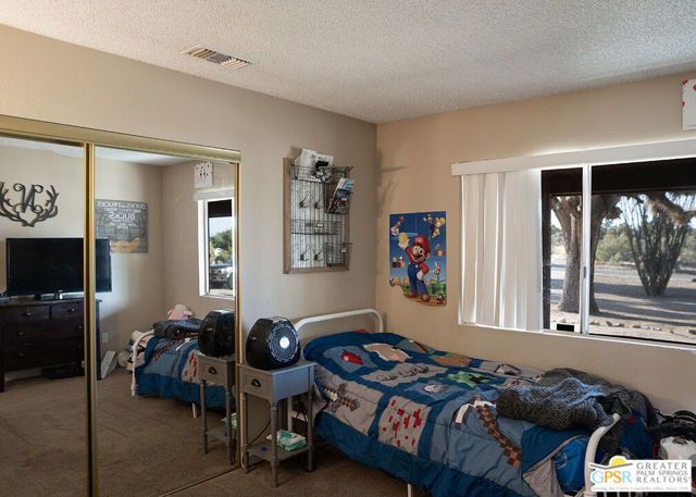 58767 Sun Mesa Drive, Yucca Valley, California 92284, 4 Bedrooms Bedrooms, ,3 BathroomsBathrooms,Single Family Residence,For Sale,Sun Mesa,24406265