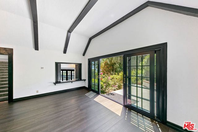 29528 Harvester Road, Malibu CA: https://media.crmls.org/mediaz/38f19ab2-1b81-494e-a93b-52b23f9c0332.jpg