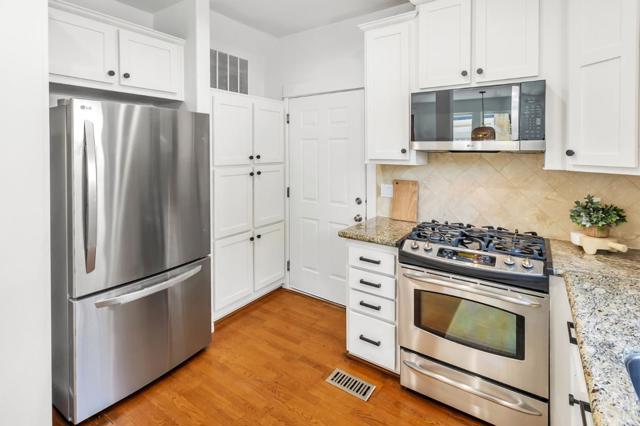221 Creekside Village Drive, Los Gatos CA: https://media.crmls.org/mediaz/38f1db4f-c159-45e0-9e00-4c17a9c712bc.jpg