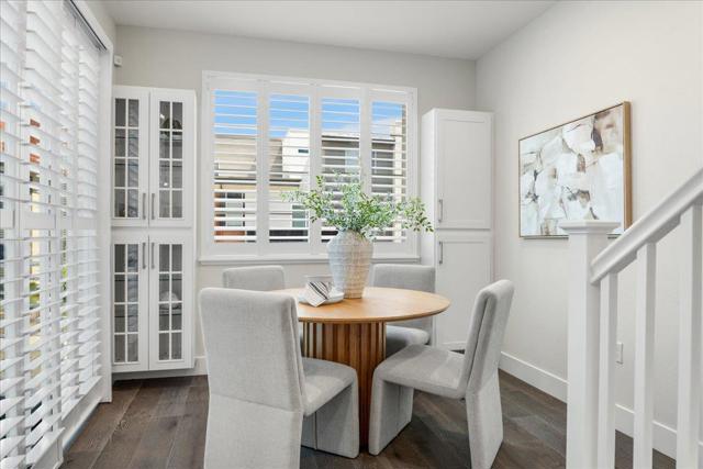 29333 Hub Court, Hayward CA: https://media.crmls.org/mediaz/38f2ba66-15d5-41f9-b21b-53443f8705ce.jpg