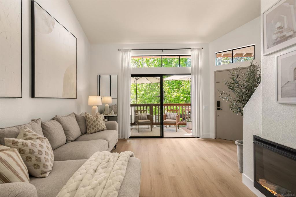 4049 Carmel View Rd - photo 5