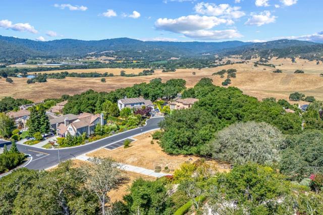 2393 Banyan Street, Gilroy CA: https://media.crmls.org/mediaz/38f3d3ae-5dff-4bf1-8c18-ae658639e3e0.jpg