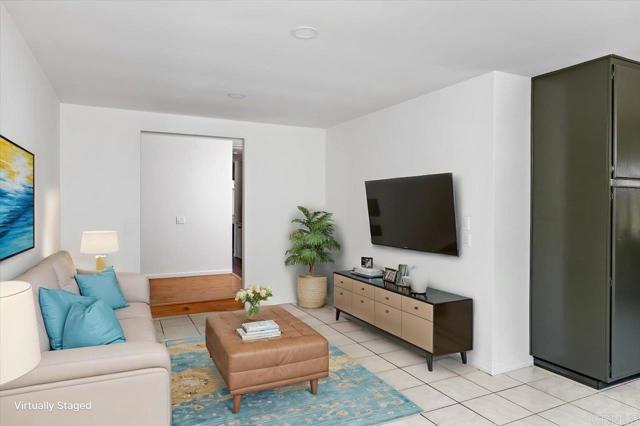 13554 Del Marino Avenue, Poway CA: https://media.crmls.org/mediaz/38f3e42e-456e-4d6a-8ef2-20486e698529.jpg