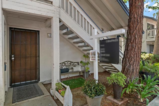 2209 Summereve Court, San Jose CA: https://media.crmls.org/mediaz/38f4bb14-425e-4d61-ab54-c3340b0cb8cf.jpg