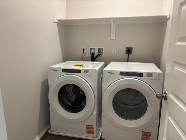 Detail Gallery Image 17 of 26 For 1805 Saltbush Dr, San Marcos,  CA 92069 - 3 Beds | 3 Baths