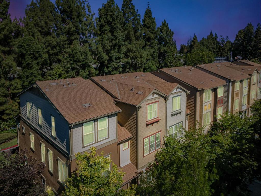 207 Peppermint Tree Terrace #4