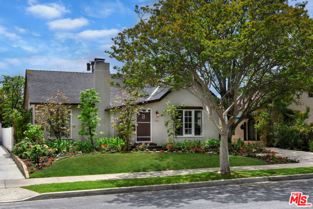 1044 Coolidge Drive, San Gabriel CA: https://media.crmls.org/mediaz/38f68b78-c529-4a0e-a041-6e0c7023c458.jpg
