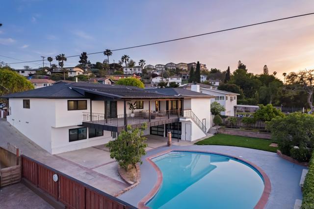 4058 Apore Street, La Mesa CA: https://media.crmls.org/mediaz/38f6f06e-3754-47cc-a804-e6bc70a5804c.jpg