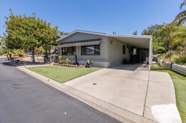 Home for Sale in Valley Center