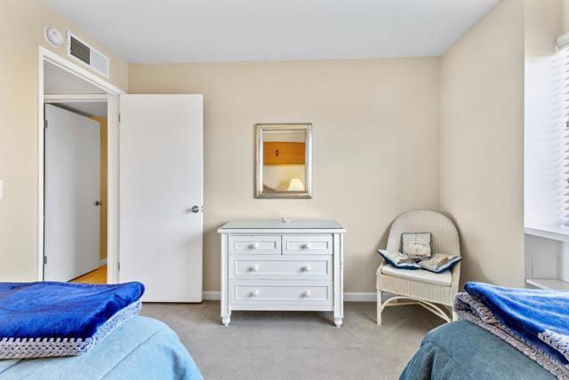 22130 E Cliff Drive, Santa Cruz CA: https://media.crmls.org/mediaz/38f8c0ad-c89d-403e-b4d8-56a1eb1e1440.jpg