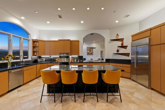 30330 Via Maria Elena, Bonsall CA: https://media.crmls.org/mediaz/38f92ba2-186a-461e-aaae-2901f11104d4.jpg