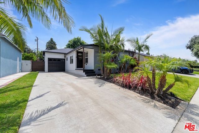 5216 Fidler Avenue, Lakewood CA: https://media.crmls.org/mediaz/38fa65c2-3f54-40e4-8dab-59d2ed6dff8a.jpg