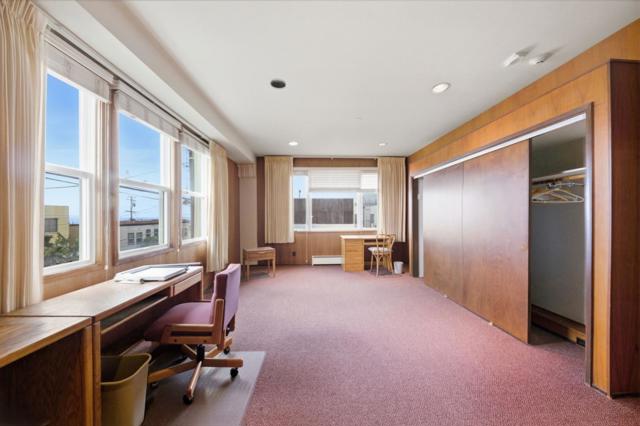 3900 Balboa Street, San Francisco CA: https://media.crmls.org/mediaz/38fa7cd2-cf97-40d8-a5fa-d98f9bd0d734.jpg