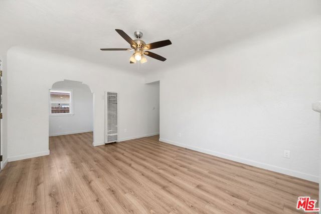 672 E 119th Street, Los Angeles CA: https://media.crmls.org/mediaz/38fbbc65-8512-4d7b-8b58-c517c92bad81.jpg