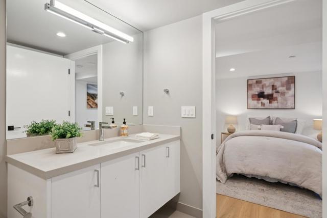 1433 Floribunda Avenue, Burlingame CA: https://media.crmls.org/mediaz/38fc7fd7-60d2-4eec-a4eb-ab567b3d4fe1.jpg