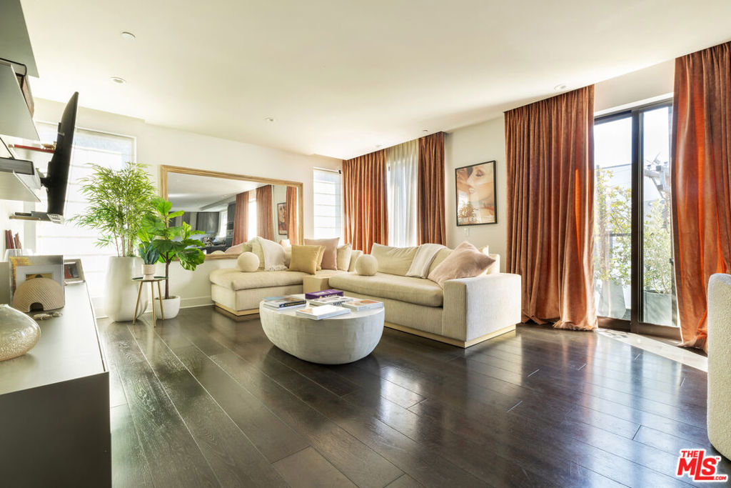 411 S Hamel Road Unit 407