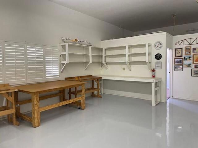 49275 Flightline Way, Aguanga CA: https://media.crmls.org/mediaz/38fcfaa8-8213-4750-a9cb-78cb52537827.jpg