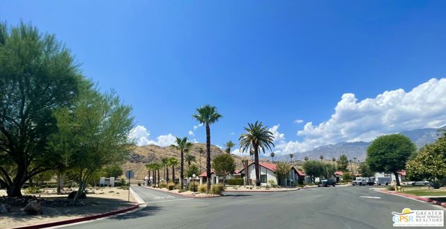 2234 S Linden Way, Palm Springs CA: https://media.crmls.org/mediaz/38fd949d-c7c6-47ba-8e14-fbd5a76e5d0c.jpg