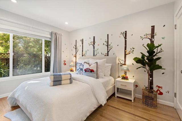 485 San Bruno Avenue, Brisbane CA: https://media.crmls.org/mediaz/38fd9de8-b5d9-4454-b486-88c215c74632.jpg