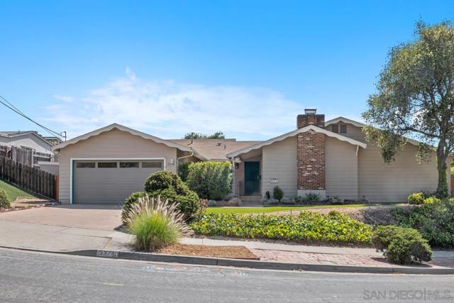 5374 Wellesley Street, La Mesa CA: https://media.crmls.org/mediaz/38fde291-1371-4d14-9f6e-be1ffd098ea4.jpg