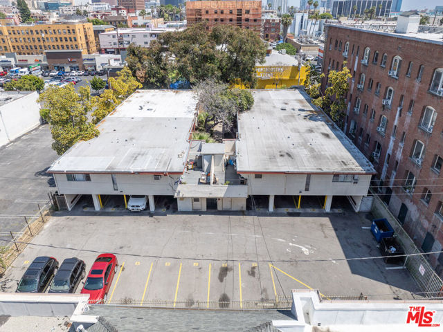 Image 2 of 12 For 833 Alvarado Street