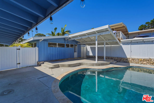 26 Packet Road, Rancho Palos Verdes, California 90275, 3 Bedrooms Bedrooms, 0 ,2 BathroomsBathrooms,Residential,For Sale,Packet,0,26666145