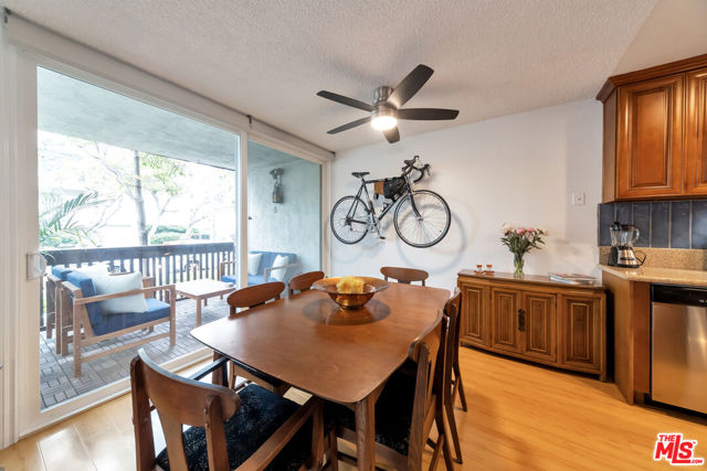 5650 Sumner Way, 104 photo 6
