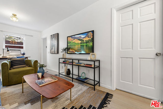 1205 Appleton Way, Venice CA: https://media.crmls.org/mediaz/38ffcb0d-4a65-4894-9d48-305cab329f90.jpg