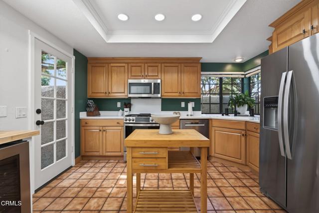 Detail Gallery Image 18 of 65 For 3683 via Pacifica Walk, Oxnard,  CA 93035 - 3 Beds | 3 Baths