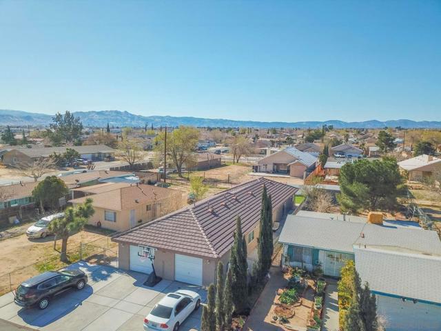 16475 Vine St, Hesperia, California 92345, ,Multi-Family,For Sale,Vine St,240025582SD