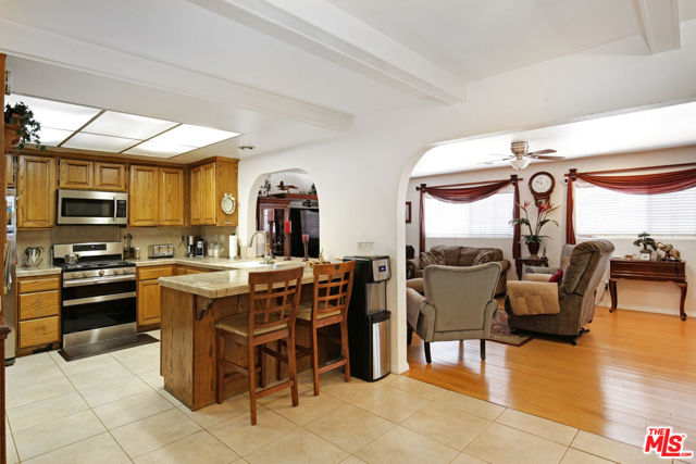 23030 Frigate Avenue, Carson CA: https://media.crmls.org/mediaz/390297cd-ed7b-4c63-b8f7-8ad3177ef2c8.jpg