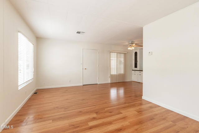 Detail Gallery Image 11 of 27 For 950 Woodland Ave #16,  Ojai,  CA 93023 - 2 Beds | 2 Baths