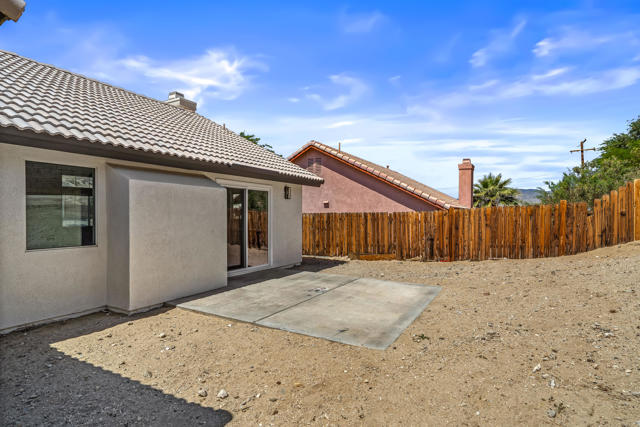 67618 Loma Vista Road, Desert Hot Springs CA: https://media.crmls.org/mediaz/39042d53-9ad8-4134-be76-14ef8f7631b5.jpg