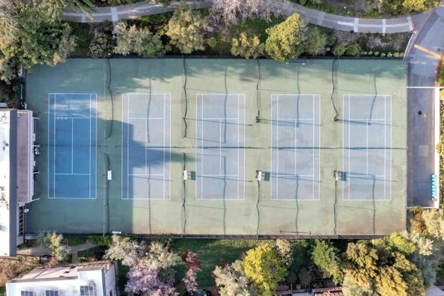 5202 Shelter Creek Lane, San Bruno CA: https://media.crmls.org/mediaz/39047e3d-ecb5-4f1f-8a6c-2f92acd0553a.jpg