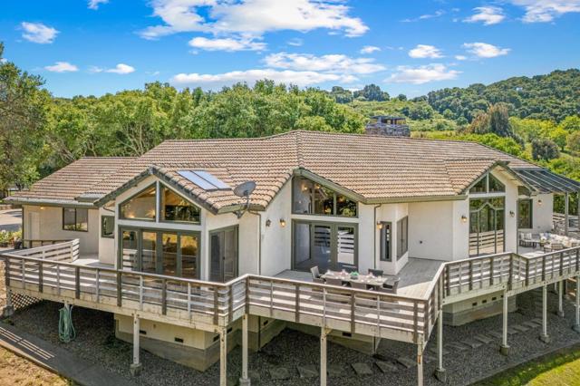229 Payne Road, San Juan Bautista CA: https://media.crmls.org/mediaz/3904d372-6cc7-45c0-a480-2f3dbc945e8f.jpg