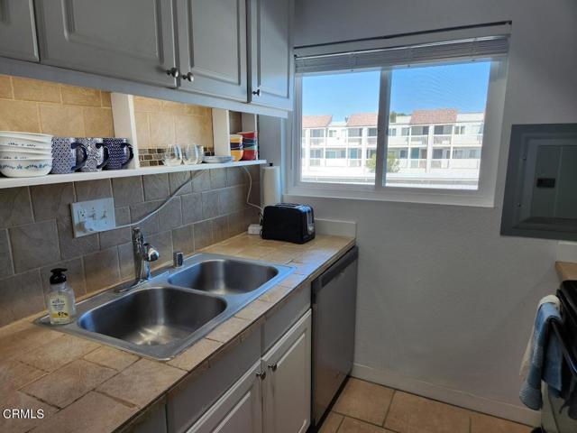 Detail Gallery Image 4 of 20 For 255 S Ventura Rd #238,  Port Hueneme,  CA 93041 - 2 Beds | 1/1 Baths