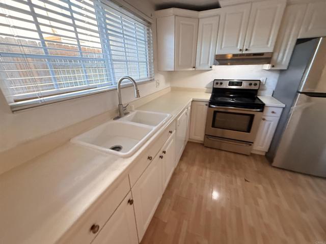 Detail Gallery Image 4 of 19 For 1034 Leland St #15,  Spring Valley,  CA 91977 - 3 Beds | 1/1 Baths