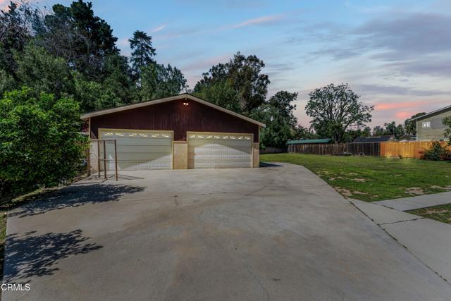 Detail Gallery Image 3 of 99 For 10411 Johanna Ave, Los Angeles,  CA 91040 - 3 Beds | 3 Baths