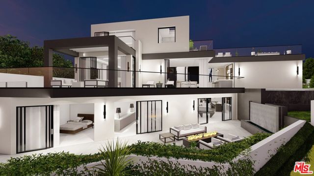 645 Walther Way, Los Angeles CA: https://media.crmls.org/mediaz/39066a68-be5a-462f-915d-655a0c3a5c7c.jpg