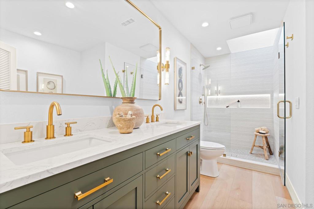 MLS #250037997SD image #19